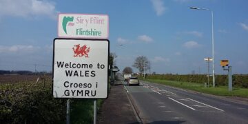 What would happen if an independent Wales joins the EU, but England remained outside the EU?